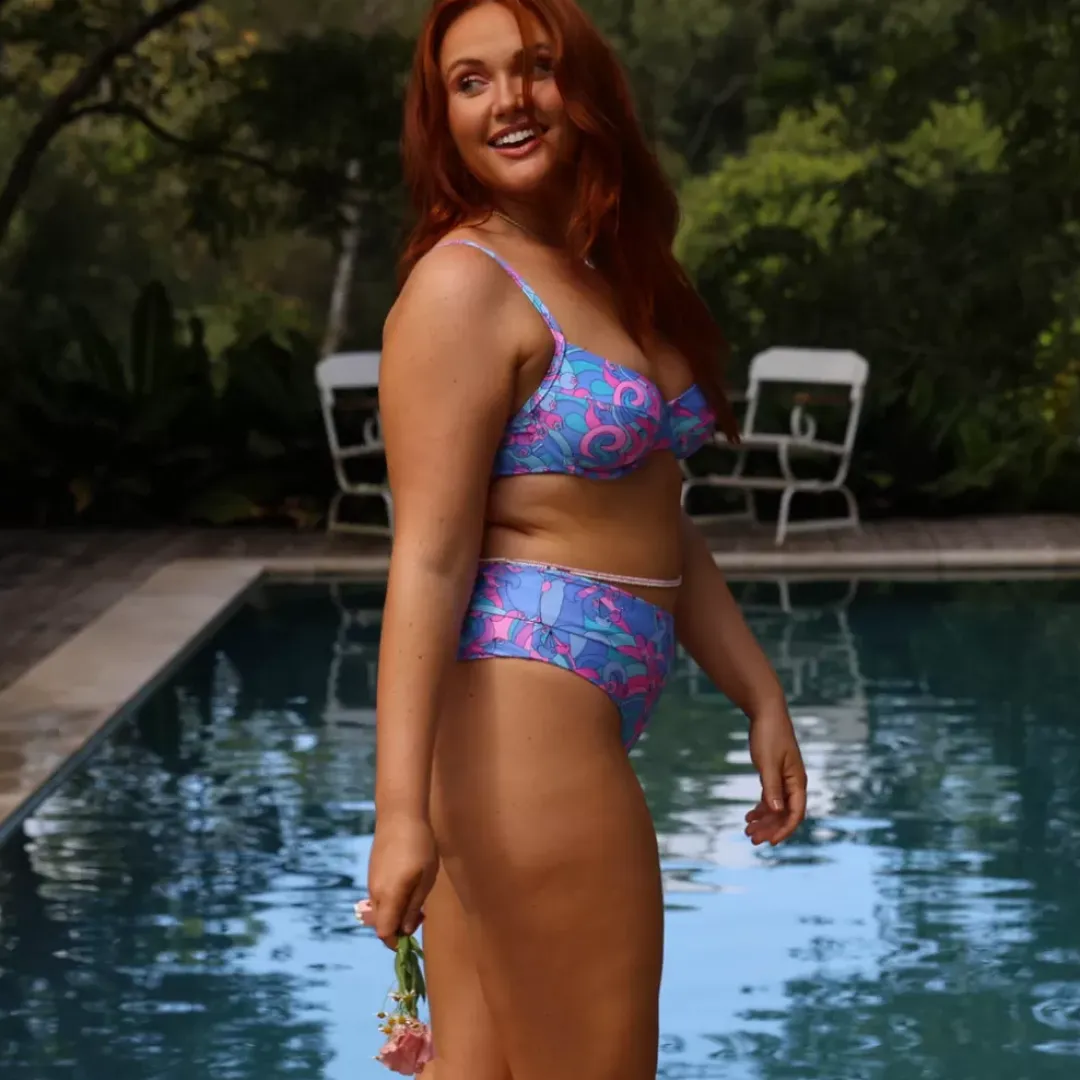 New Arrivals High Waist Cheeky Bikini Bottom – Razzleberry<Kulani Kinis Best Sale
