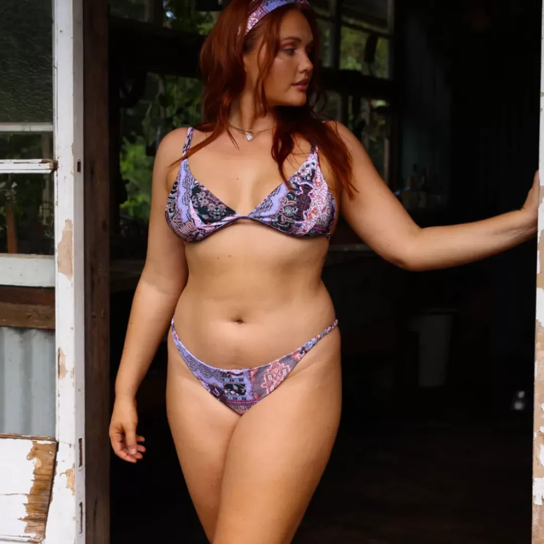 Scoop Triangle Bikini Top – Moonlight Motel New Arrivals<Kulani Kinis Sale